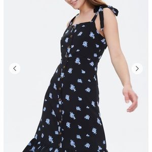 Forever 21 Floral Print Tie-Strap Midi Dress